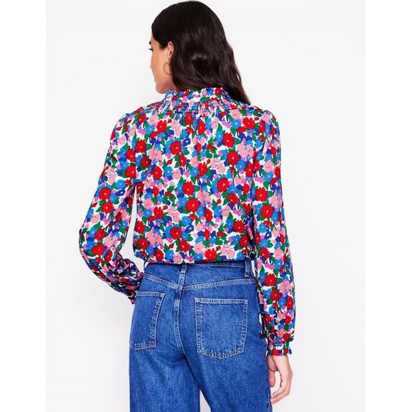 NWOT Boden | Fay Smocked Jersey Shirt Size 6 Floral Smocked Cotton/Modal - Picture 4 of 12